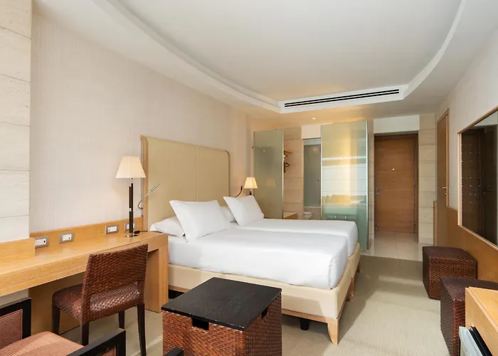 Precise House Mantegna 4*