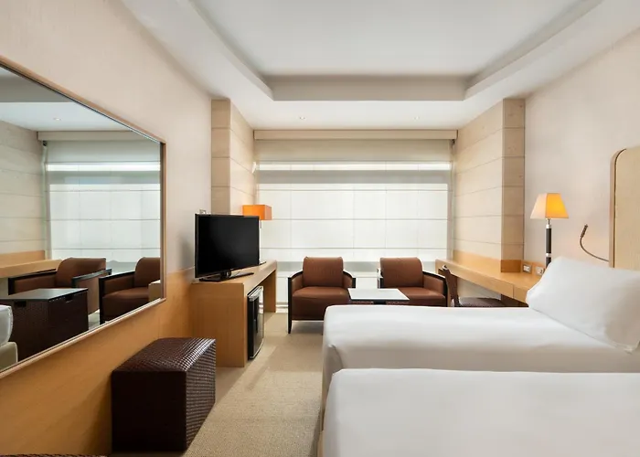 Precise House Mantegna