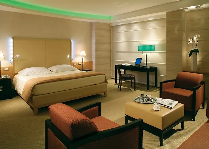 Precise House Mantegna Szálloda