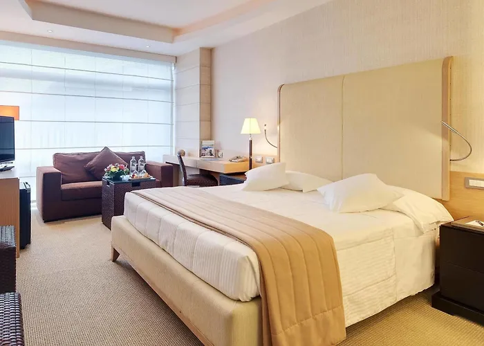 Precise House Mantegna Szálloda