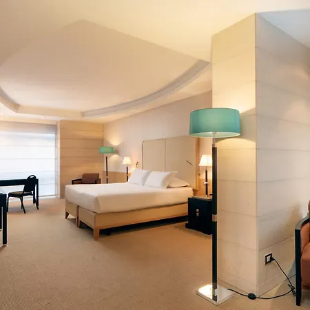 Otel Precise House Mantegna 4*