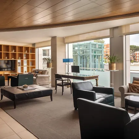 Precise House Mantegna Otel 4*