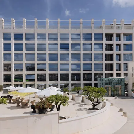 Precise House Mantegna 4*