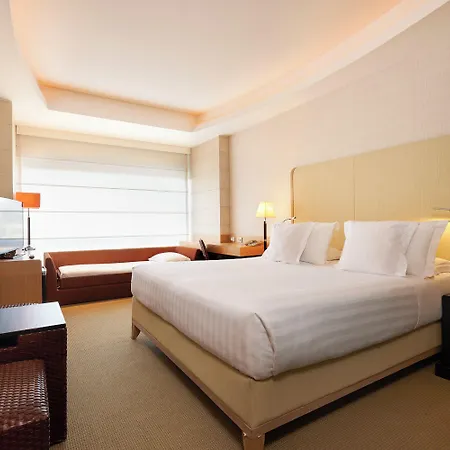 Otel Precise House Mantegna 4*