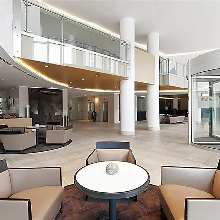 Precise House Mantegna Hotel