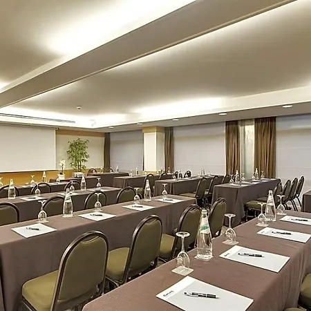 Precise House Mantegna Hotel Rome