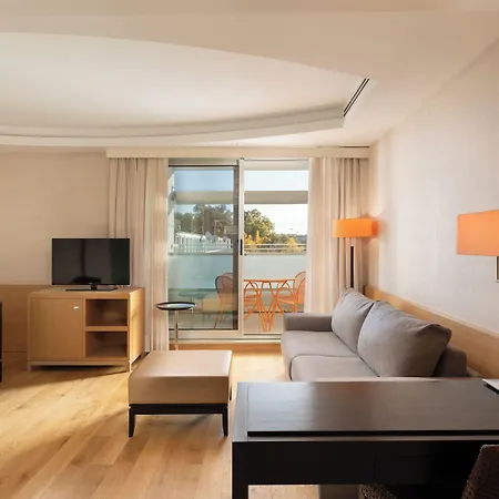Hotel Precise House Mantegna 4*