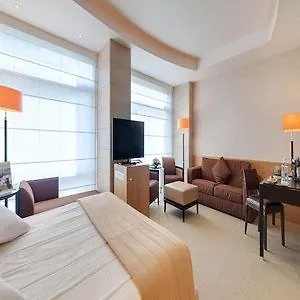 Otel Precise House Mantegna 4*