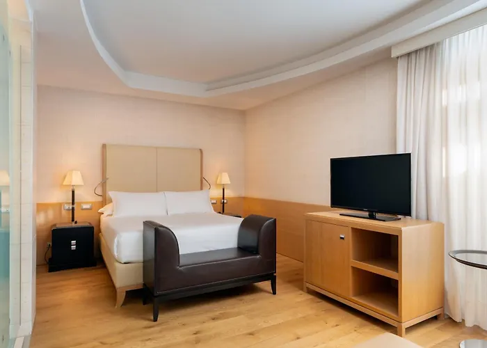 Ξενοδοχείο Precise House Mantegna 4*