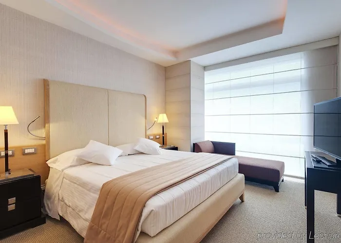 Precise House Mantegna 4* 로마