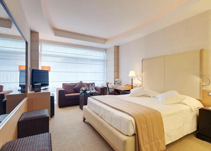 Precise House Mantegna 4*