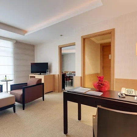 Precise House Mantegna Hotel
